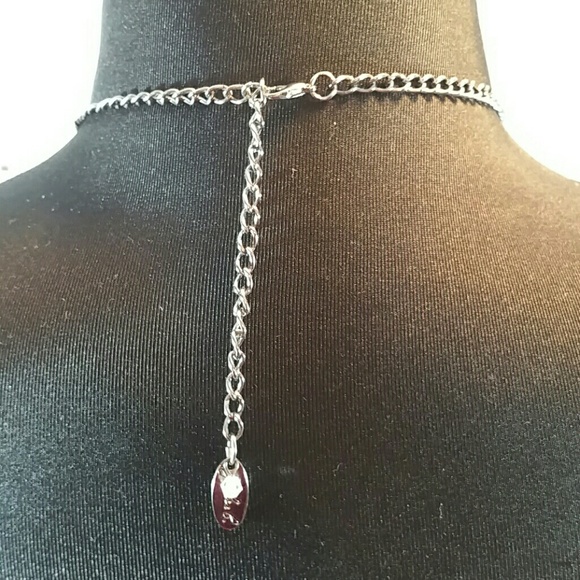 Julia B Fashion Necklace - Picture 2 of 4